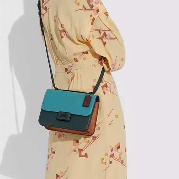 Coach Alie Shoulder Bag Excellent Used - Picture 14 of 16